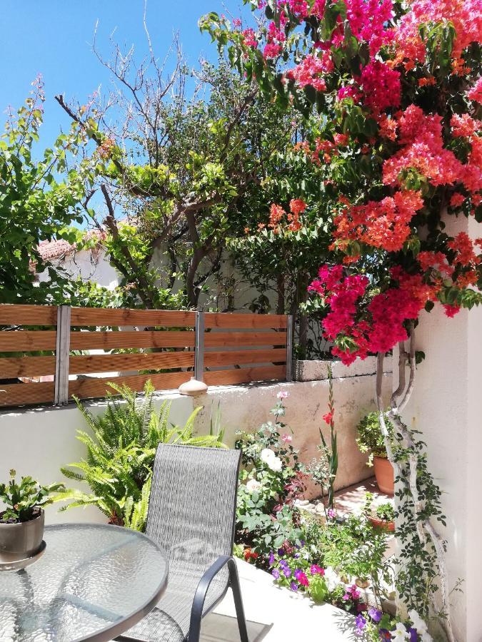 Small Studio With Yard La Canea Exterior foto